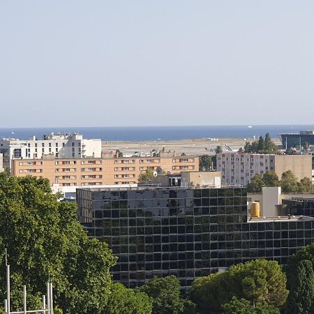 Big Flat Sea Vieuw 95 M2 5 Rooms Near Airport 5 Min Train 3 Min And Tram On Site, Beach 7 Min, 2 Showers And 2 Toilets , Neuf Grand Appartement 95 M2 5 Chambres Proche Aeroport 5 Min Train 3 Min Et Tramway Sur Place, Plage 7 Min 2 Douches Et 2 Wc Vue Nice Exterior foto