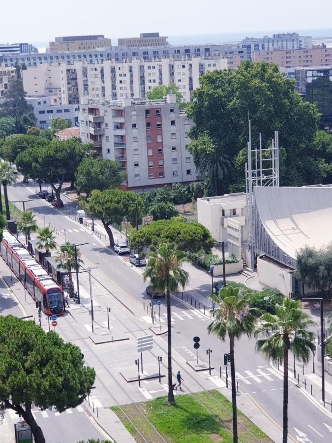 Big Flat Sea Vieuw 95 M2 5 Rooms Near Airport 5 Min Train 3 Min And Tram On Site, Beach 7 Min, 2 Showers And 2 Toilets , Neuf Grand Appartement 95 M2 5 Chambres Proche Aeroport 5 Min Train 3 Min Et Tramway Sur Place, Plage 7 Min 2 Douches Et 2 Wc Vue Nice Exterior foto